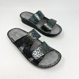 ALEGRIA Camille Tectonic Iridescent Comfort Sandals Women’s Size 37 EU Metallic